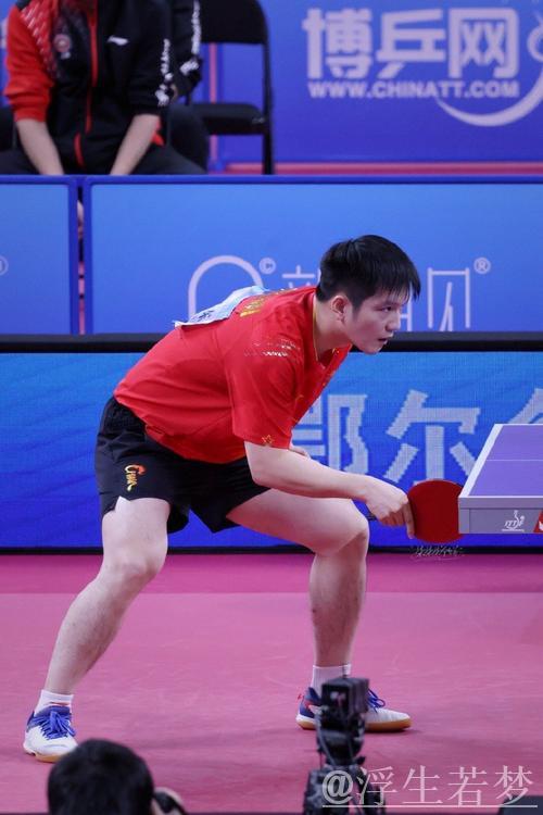 上海队问鼎成年集体全能冠军