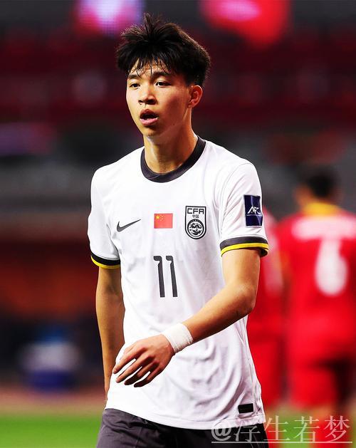 18岁新星王钰栋展望2030,国足无缘世预赛 18岁新星王钰栋展望2030,国足无缘世预赛
